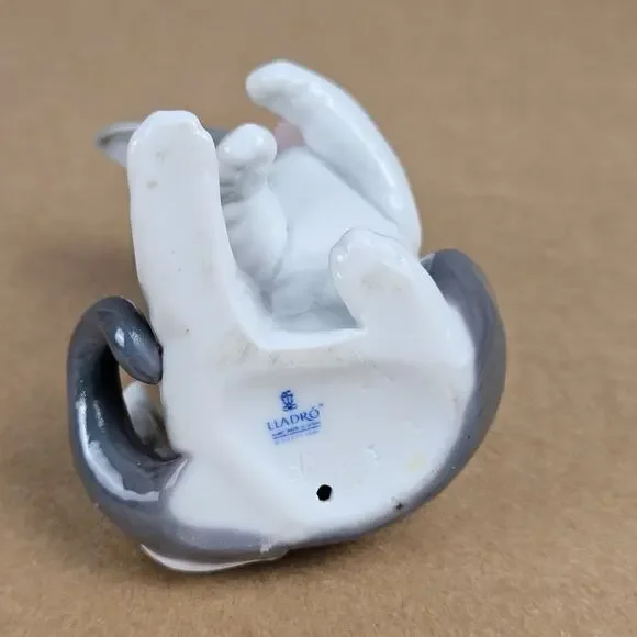 Lladro Cat And Mouse Porcelain Figurine Handmade in Spain Pink Bow Decor Gray - Picture 7 of 9